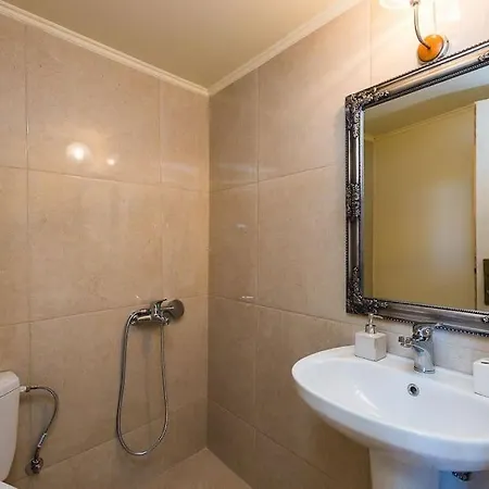 Lefteris Ferienhaus *